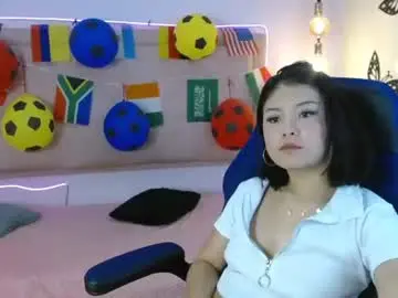 Heidy_pink  live sex cam