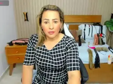 Luciana_ballesteros  live sex cam