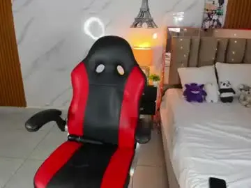 Lunascoott  live sex cam