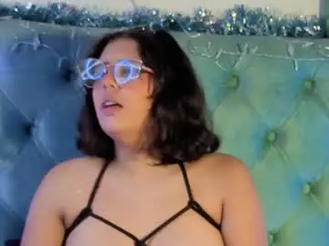 Paola_lyon  live sex cam