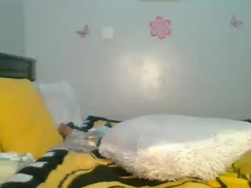 Prettyela  live sex cam