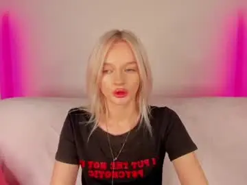 Alessakiss  live sex cam