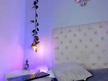 Catalella_rouse  live sex cam