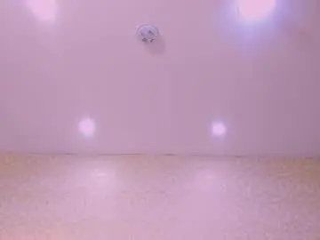 Karennewman  live sex cam