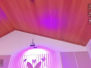 Maddylopez_  live sex cam