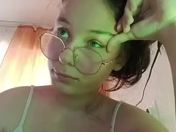 Mammiepentico  live sex cam