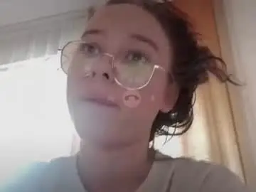 Mammiepentico  live sex cam