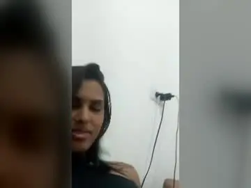 Maria__00  live sex cam