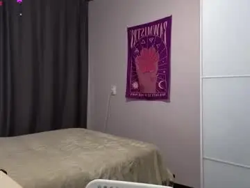 Milanisummer  live sex cam