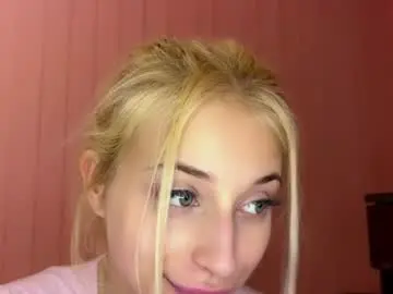 Sabinamccrohan  live sex cam