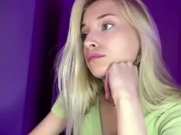 Sabinamccrohan  live sex cam