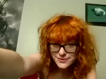 Strawb3rrymilkk  live sex cam