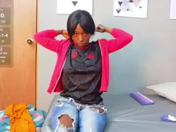 Tastydarkchocolatee  live sex cam