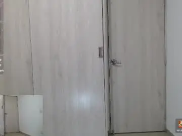 Tinymilf__  live sex cam
