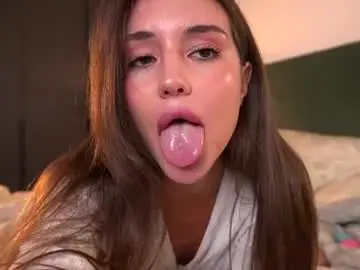 Valerieh  live sex cam