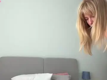 Whiteanni  live sex cam