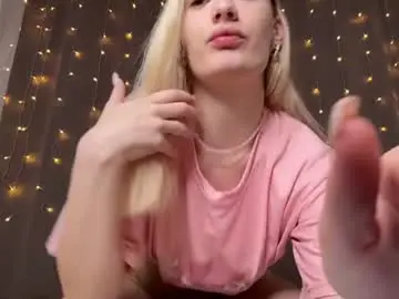 Yahairadyment  live sex cam