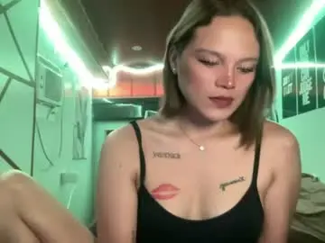 Yourwildestdreamgirl  live sex cam