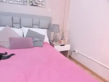 Aura__21  live sex cam