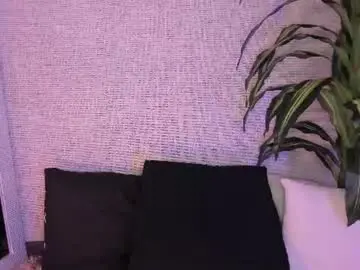 Danna_ortega_  live sex cam