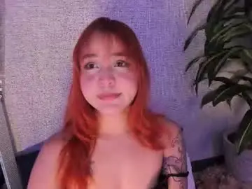 Danna_ortega_  live sex cam