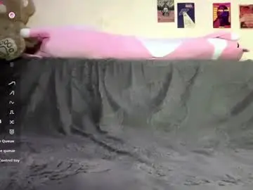 Jenninekarels  live sex cam