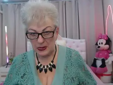 Kaylesmoll  live sex cam