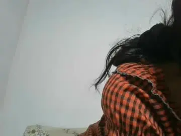 Layah157855  live sex cam