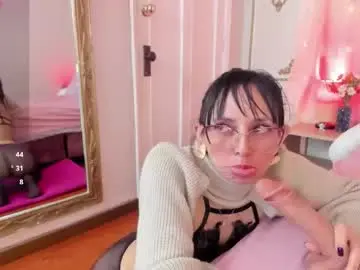 Lilith_naugthy  live sex cam