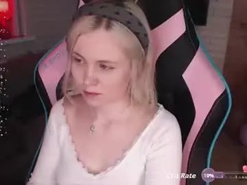 Lucy_mirror  live sex cam