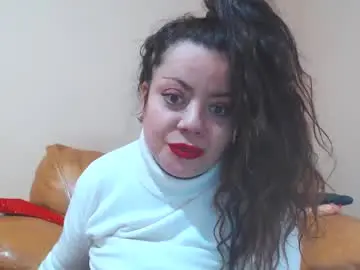 Luisahornydoll  live sex cam