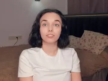 Lulukolo  live sex cam