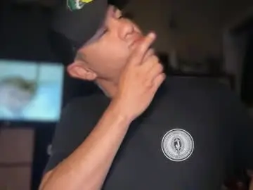 Mannymotorz  live sex cam