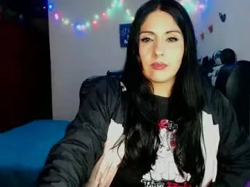 Sahotlove1  live sex cam