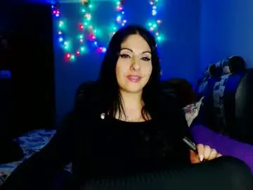 Sahotlove1  live sex cam