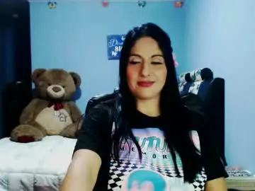 Sahotlove1  live sex cam