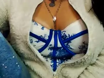 Sahotlove1  live sex cam