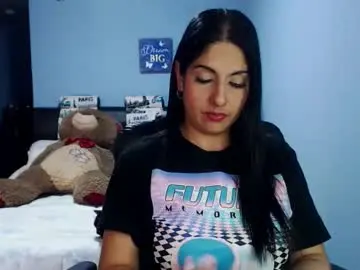 Sahotlove1  live sex cam