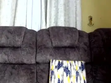 Tashabuari  live sex cam