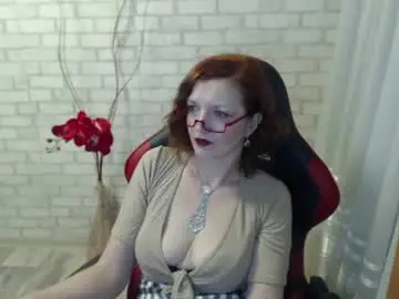 Vikualex69  live sex cam