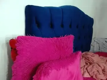 Ari_coohachelaa  live sex cam