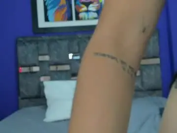 Dark_seduccion  live sex cam