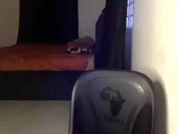 Dripping_lunaa  live sex cam