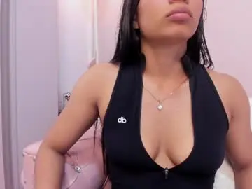 Emily_kenner18  live sex cam