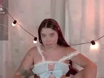 Lia_little18  live sex cam