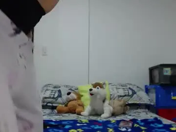 Lucysexy4u  live sex cam