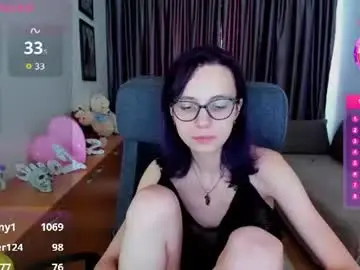 Minilysi  live sex cam