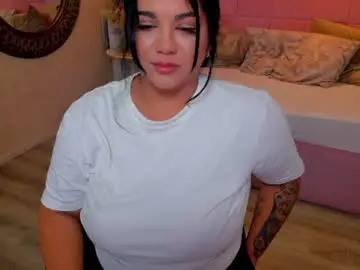 Spicycarlaxx  live sex cam