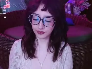 Sweet_roxanee  live sex cam