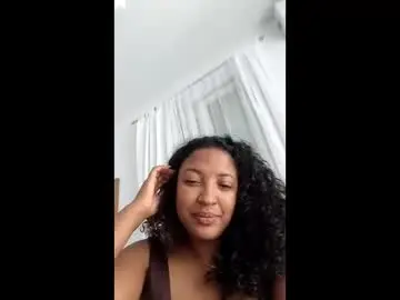 Ayluitsme  live sex cam